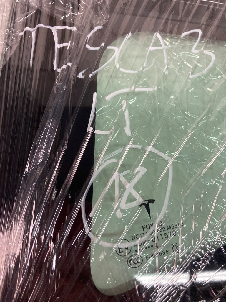 фото №8, Скло кузовна ліва tesla 3