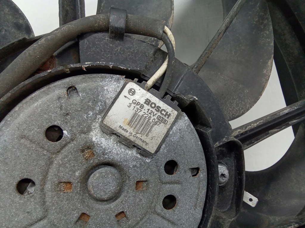 Mazda 3 2 2010 електричний вентилятор радіатора Київ