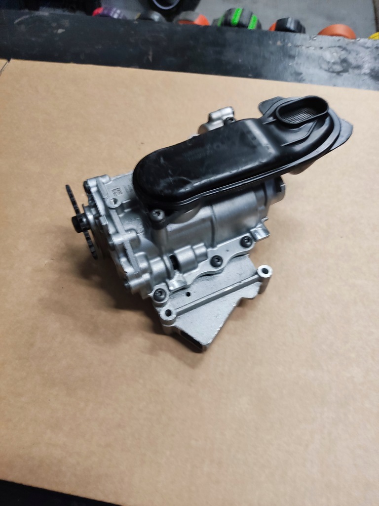 фото №14, Насос оливи bmw m5 f90 785226202