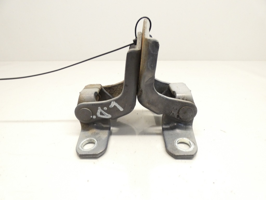 фото №1, Петля дверь левый перед mazda 5 i cr19 lift 07-10 комплект 2szt góra dół