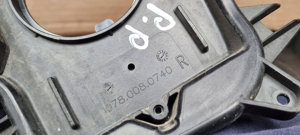 фото №6, Sq8 4m rsq8 q8 крышка заглушка лампы правый перед 10780080740