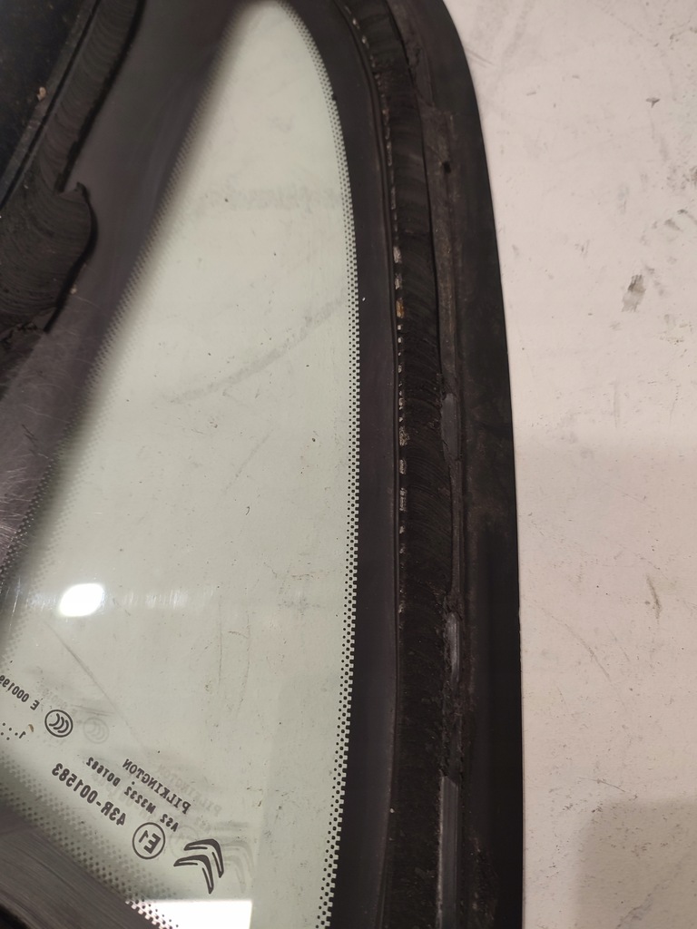 фото №14, Скло кузовна правий задня citroen c4 ii b7 hb 11r 2010-2018 бічна