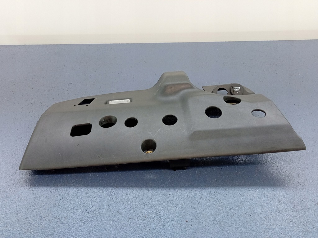 фото №1, Cayenne ii 7p5 нижняя защита панели правая