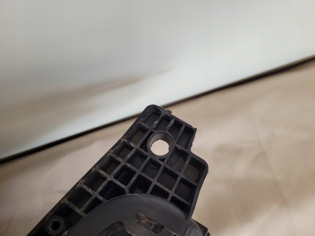 фото №10, Лампа передня ліва фара лівий kia stonic lift 82101-h8 europa