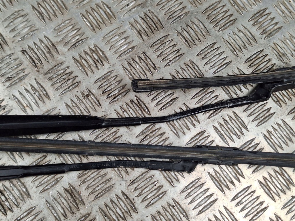 Рычаг дворники передней стекло ds automobiles 3 crossback 9822931880 Оригинал