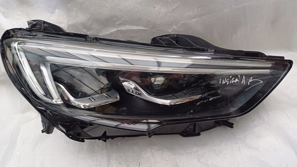 Купить Opel insignia b lux full led фара правый  перед