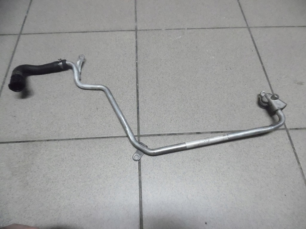 фото №1, Wąż трубка wody bmw f10 f11 f25 f30 bmw 8516591