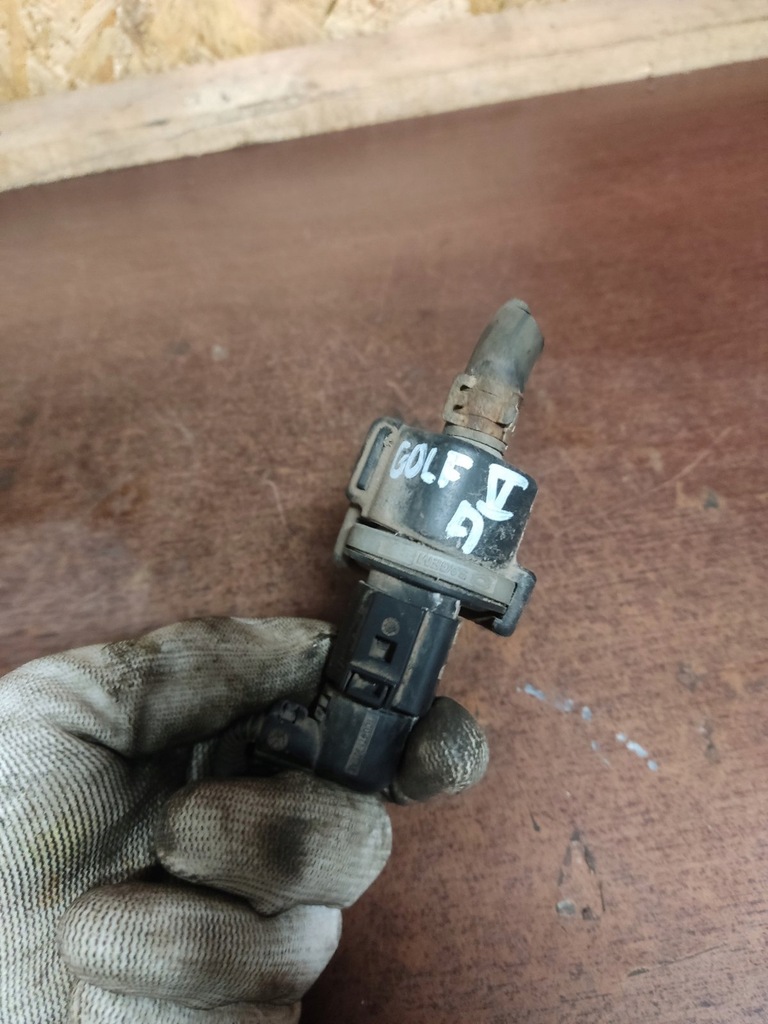 фото №4, Golf v датчик вакуумa 058133459f