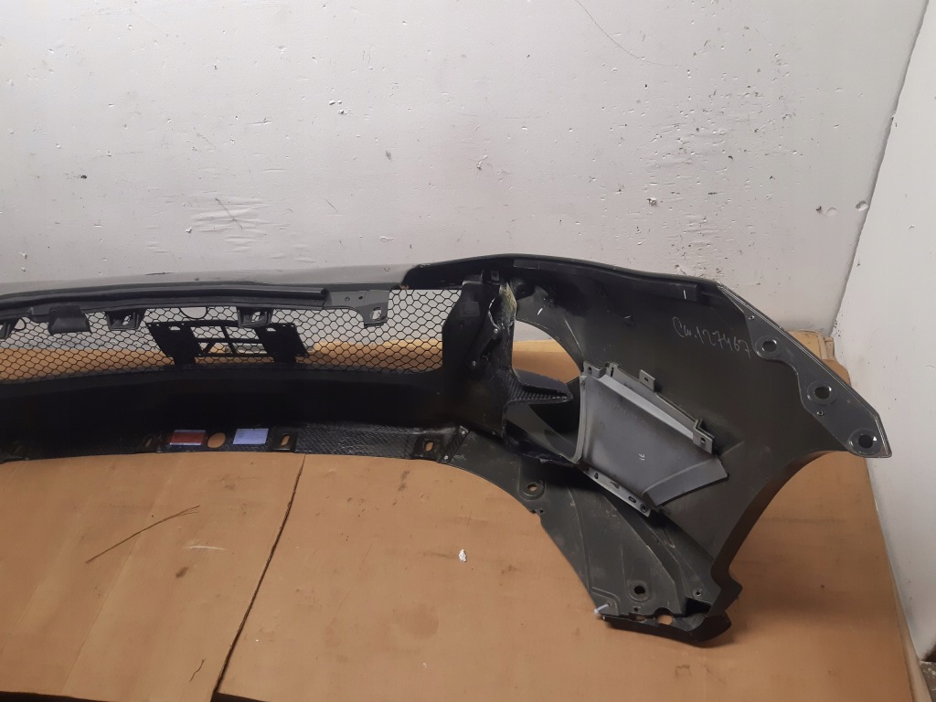 Ferrari 812 superfast бампер карбон перед с Разборки