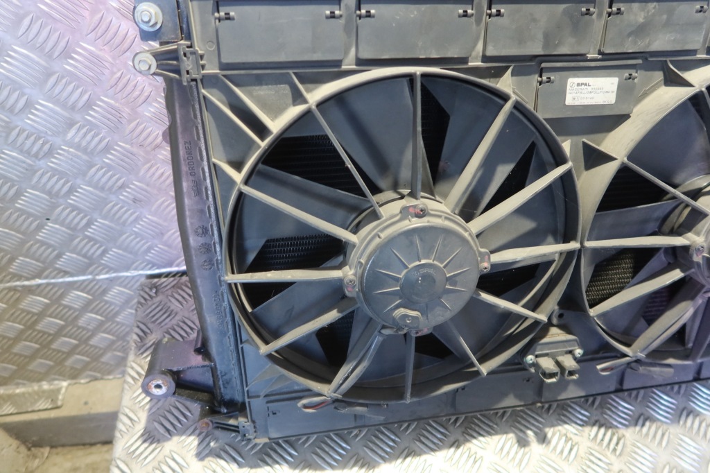 фото №8, Maserati granturismo pas передний вентилятор радиатор радиатор комплект