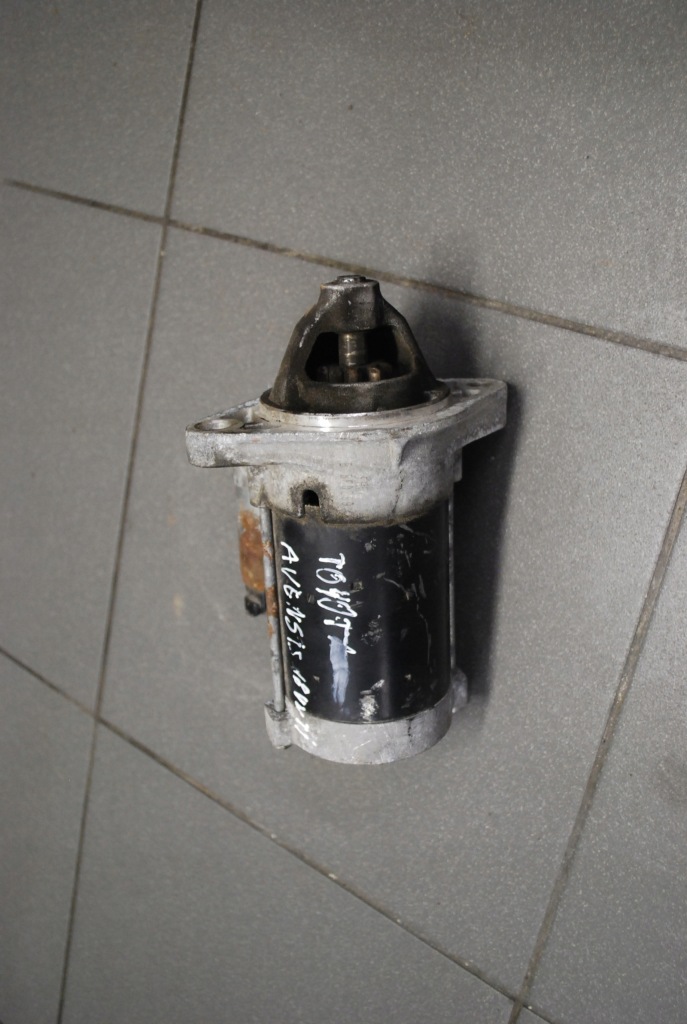 Стартер toyota avensis 1.8 vvti stm571 Доставка