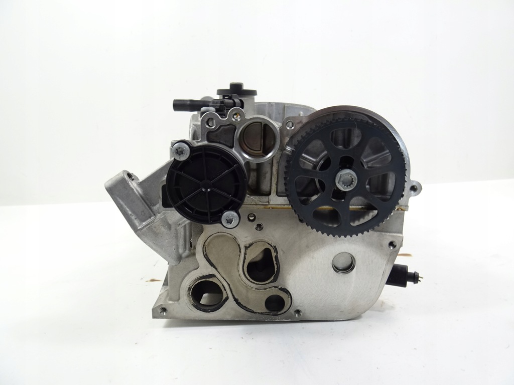 фото №11, Vw caddy iv 1.4 tsi головка двигателя 04e103479g 04e103475am