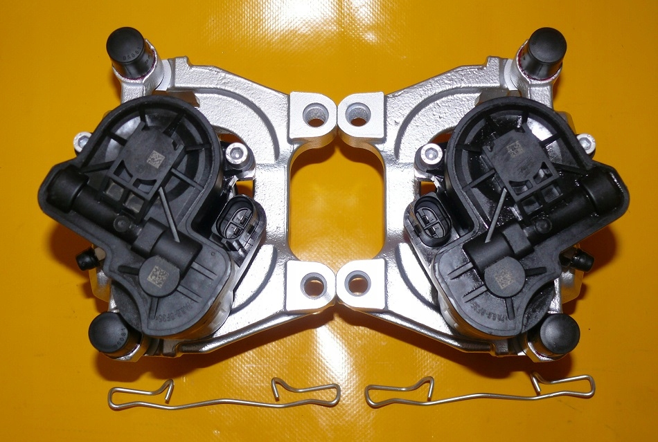 фото №9, Супорти гальмівні скоба лівий правий задня vw passat arteon 300/12mm 17-22r.