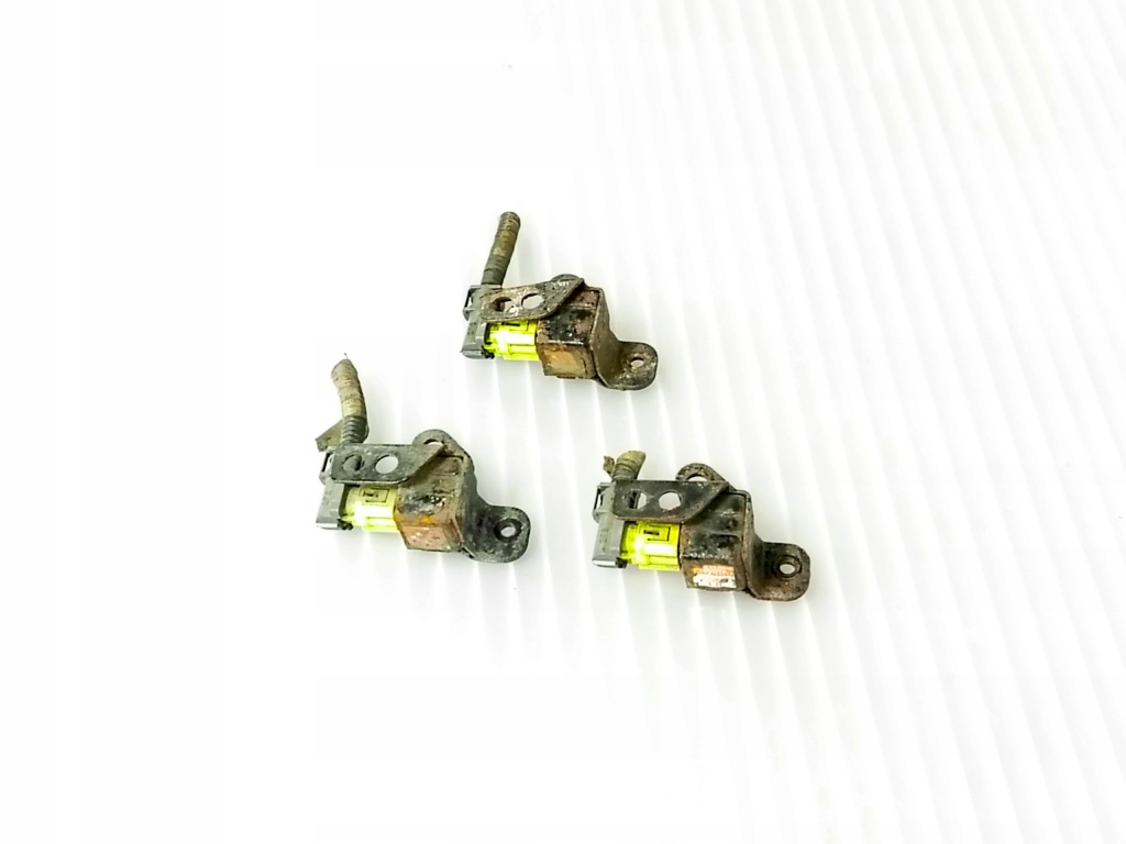 фото №1, Lexus is200 датчик удару лівий 89174-53010 оригінальний номер