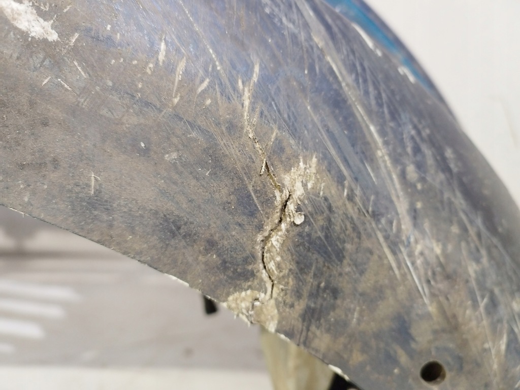 фото №9, Dodge caravan iv 4 бампер перед передній