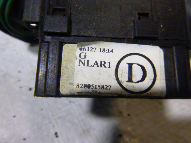 фото №4, Переключатель комбинированный 8200515827 twingo ii