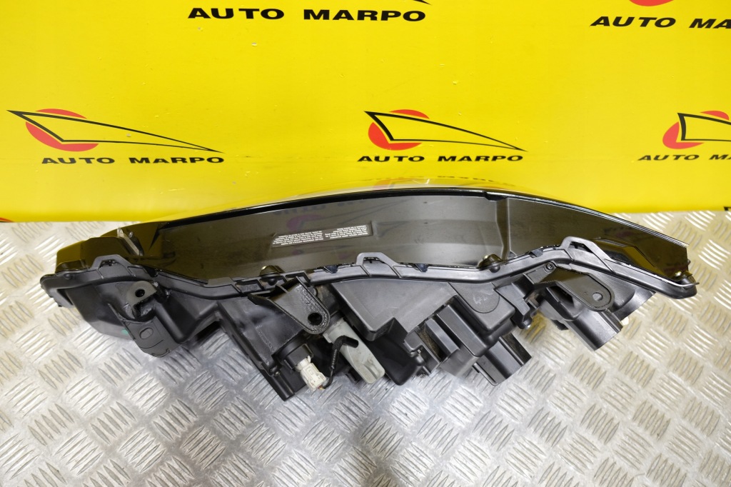 Lexus is is200t is250 is300h is350 2021- фара фара led r америка Зі Шроту