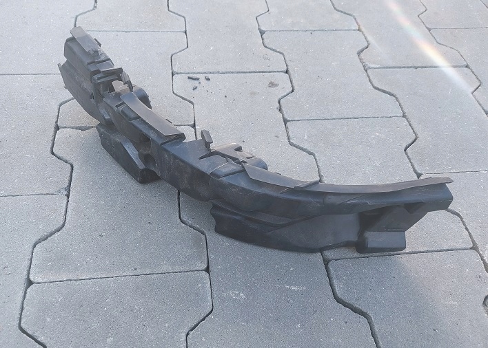 Купить Mercedes glc w253 coupe направляющая бампера правый задняя