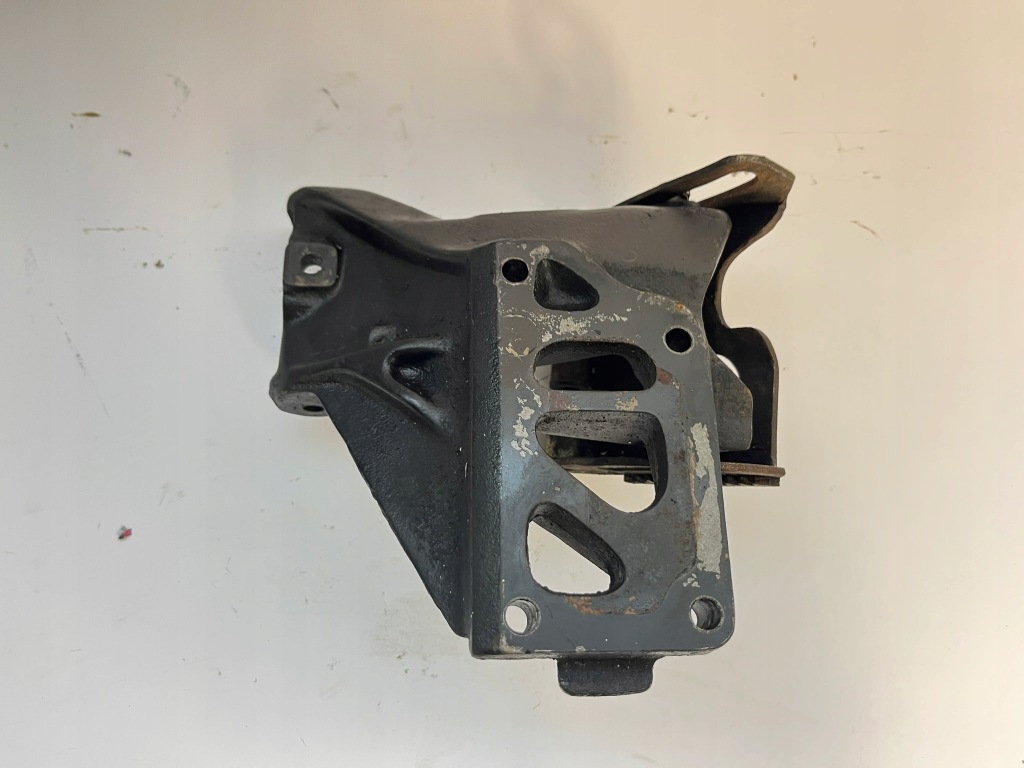 фото №8, Кронштейн кронштейн генератора mercedes w123 w116 w126 r107 280 m110 1101550735