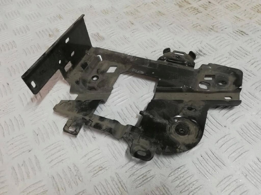 фото №1, Citroen c3 iii основа кронштейн акумулятор