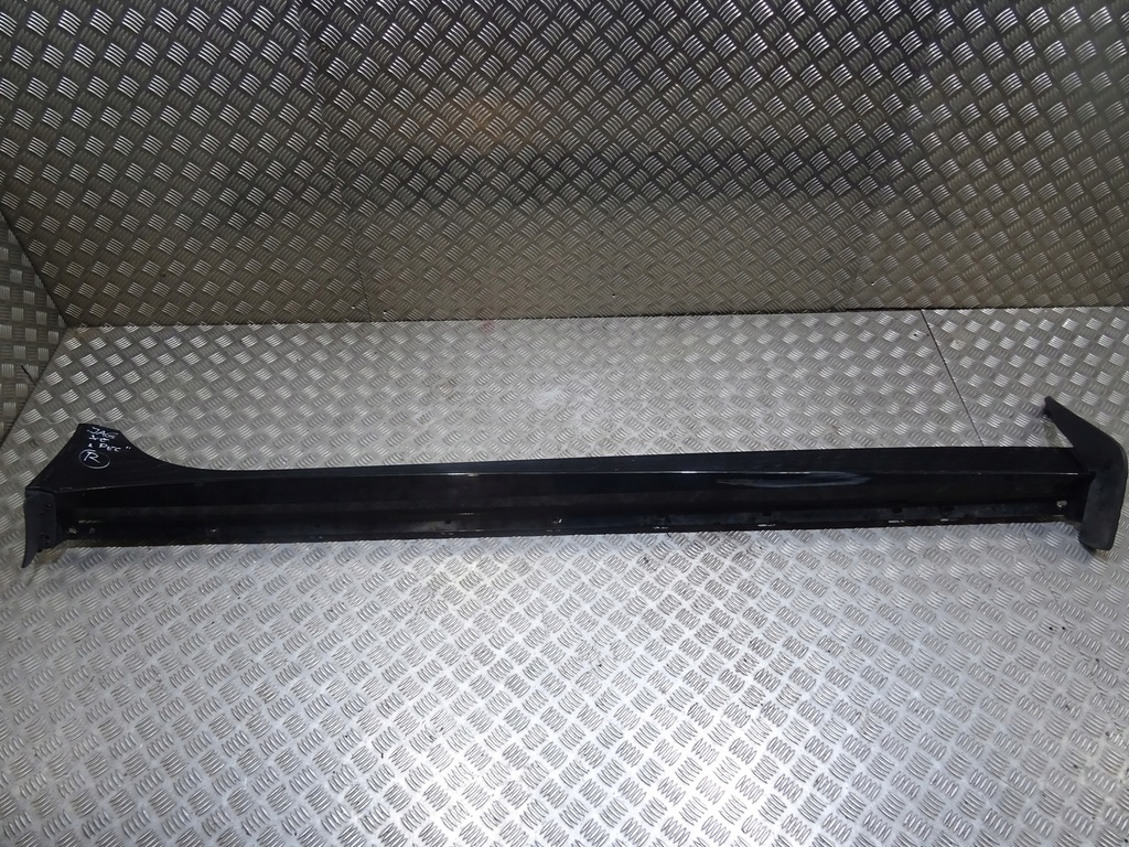 фото №1, Jaguar xe lift r sport молдинг порог правая ebony black gx7m-101d56-a