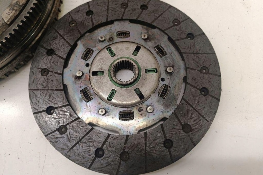 фото №9, Комплект сцепления mercedes-benz cla coupe c117 a0262500501 2.14l дизель