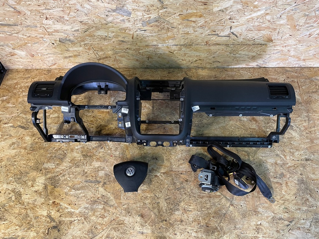 фото №1, Консоль приборная панель vw golf v jetta подушка подушка безопасности ремни