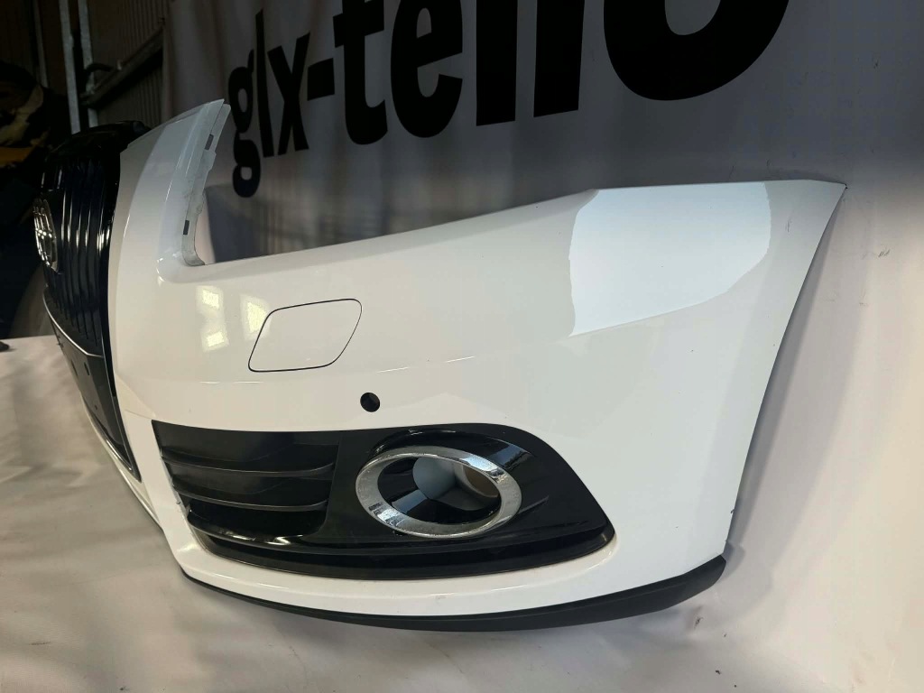 Купити Audi q5 8r рестайлінг  бампер перед передній pdc,sprysk ly9c 2012-2016 8r0807437ah