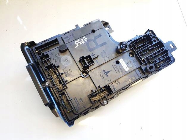 фото №1, Tesla model y модуль комфорта 2023 0.1l 149784800e 1497848-00-e, 1657650-30-