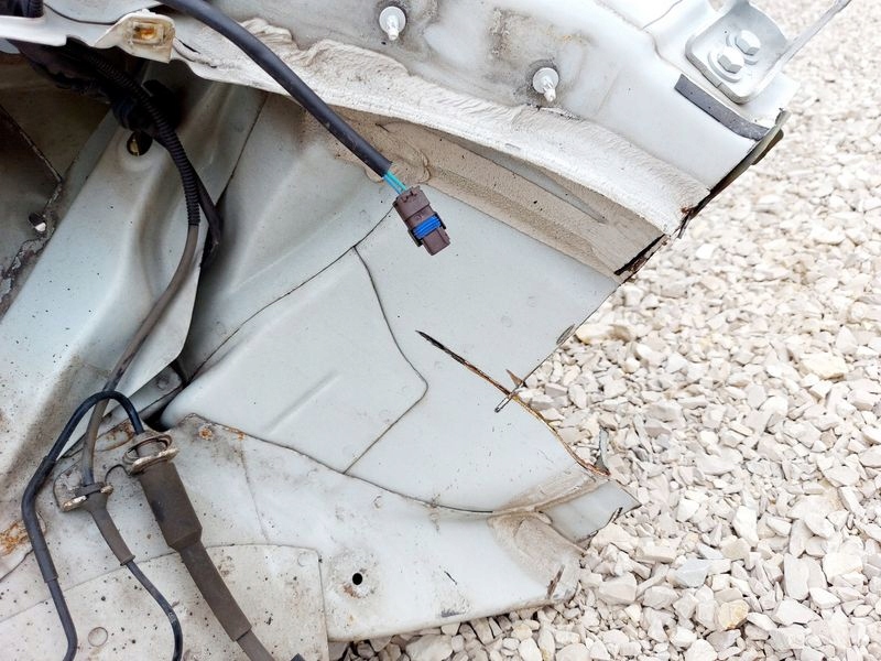 фото №3, C4 cactus лонжерон ліва передня підкрилок ewpb