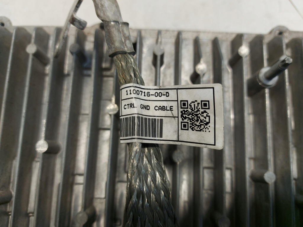 фото №5, Tesla 3 iii блок управления подвеска 1118182-12-k