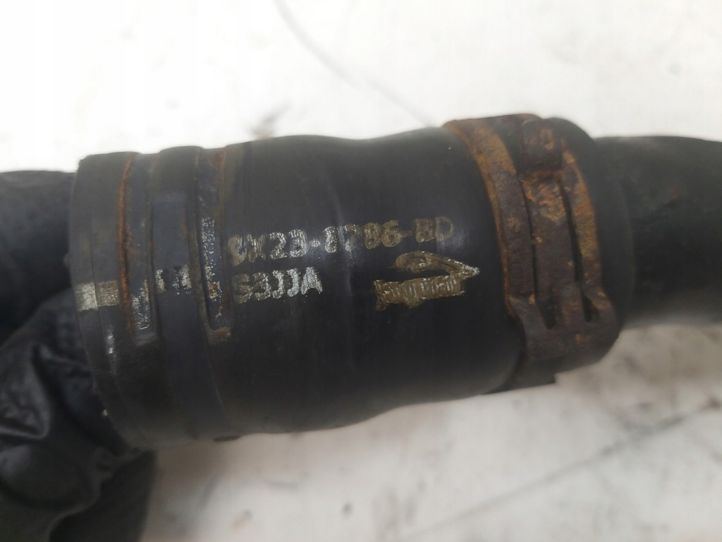 фото №8, Труба wąż шланг wody жидкость 3.0 d 306dt jaguar xf i x250 xj 9x23-8286-bd