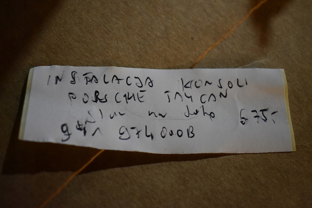 фото №5, Электропроводка консоли porsche taycan 1