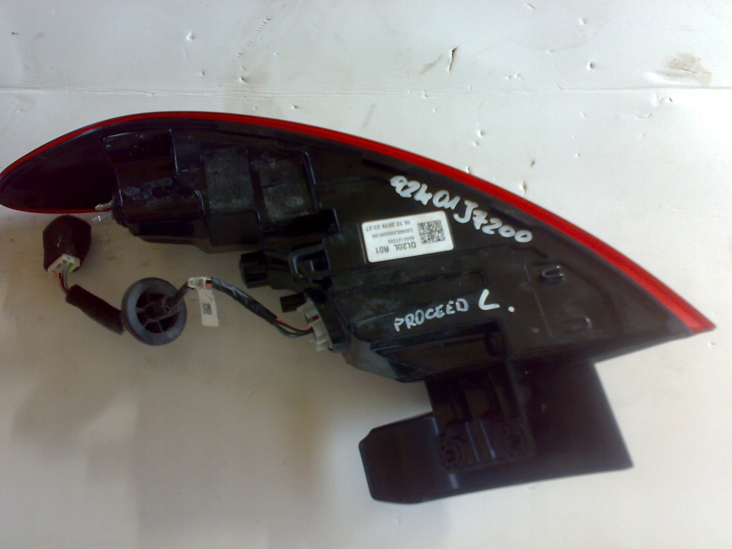 фото №3, Kia proceed iii 2018 - лампа задня ліва задня idealna