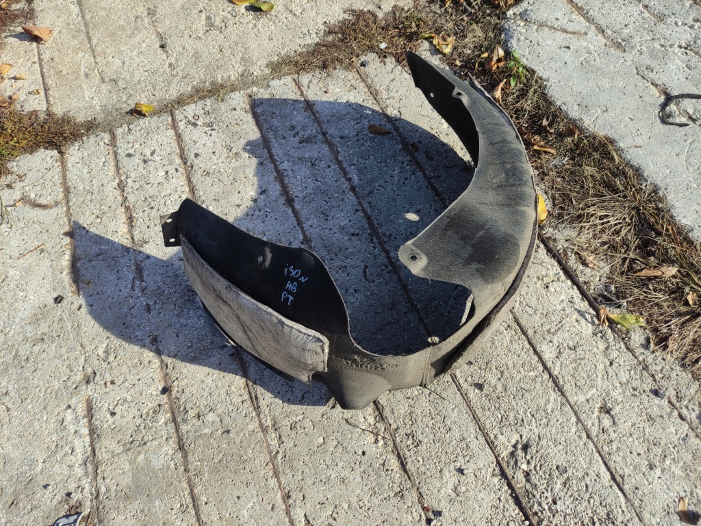 фото №1, Hyundai i30 n підкрилок праве задні 86822-s0000