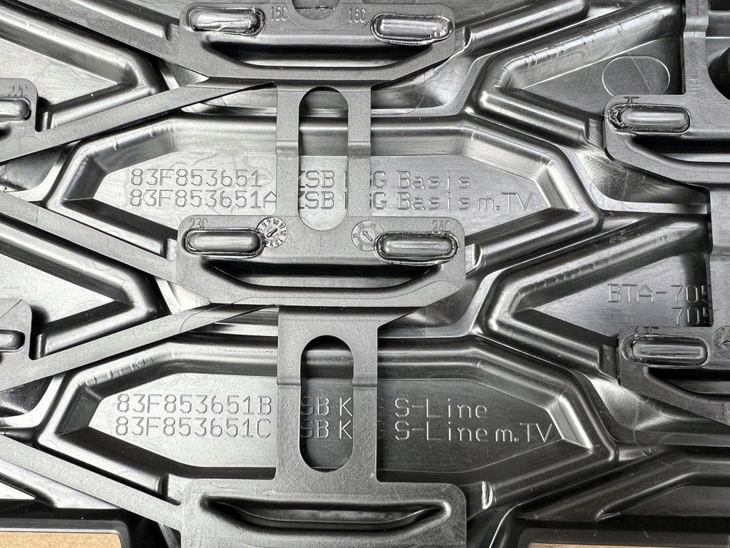 фото №9, Решётка радиатора решётка радиатора бампера перед audi q3 s-line 83a