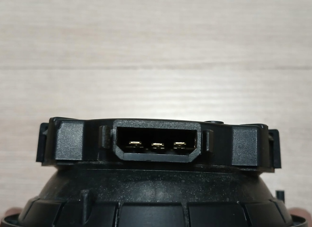 фото №4, Ford mondeo mk5 моторчик дзеркало 3 pin