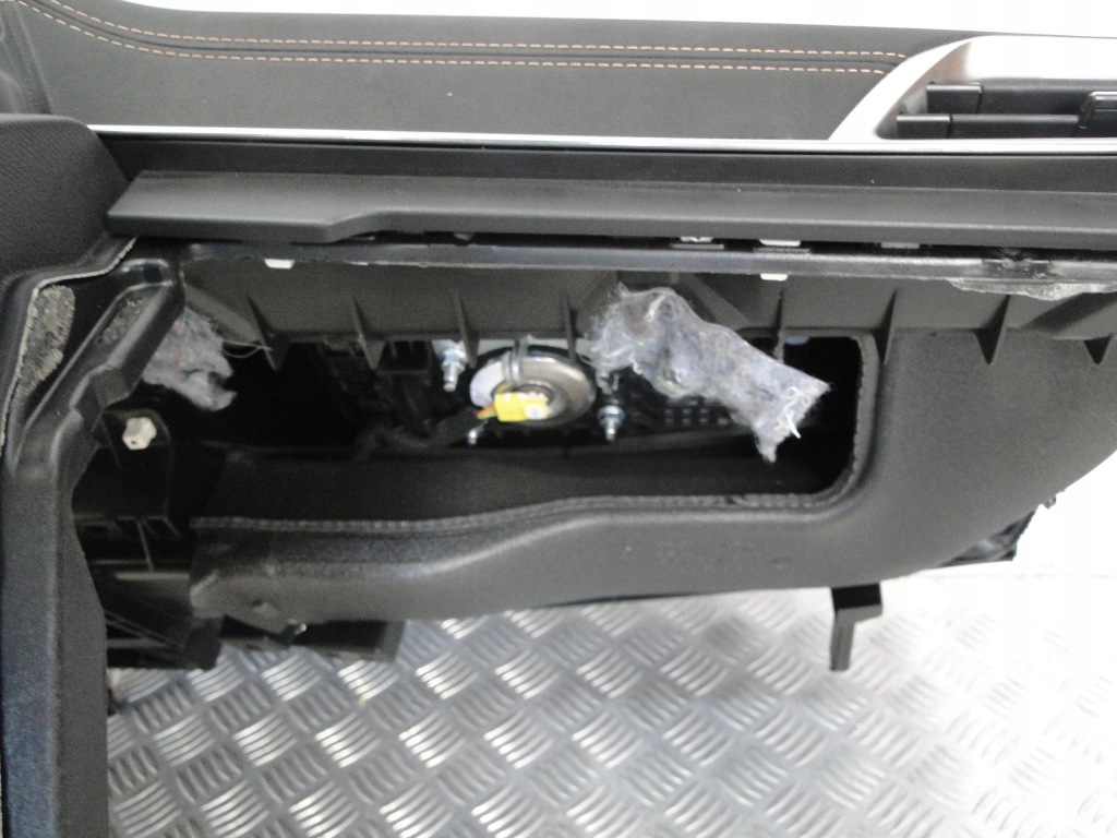 фото №9, Консоль панель приладів подушка безпеки peugeot 3008 5008 ii gt line шкіра