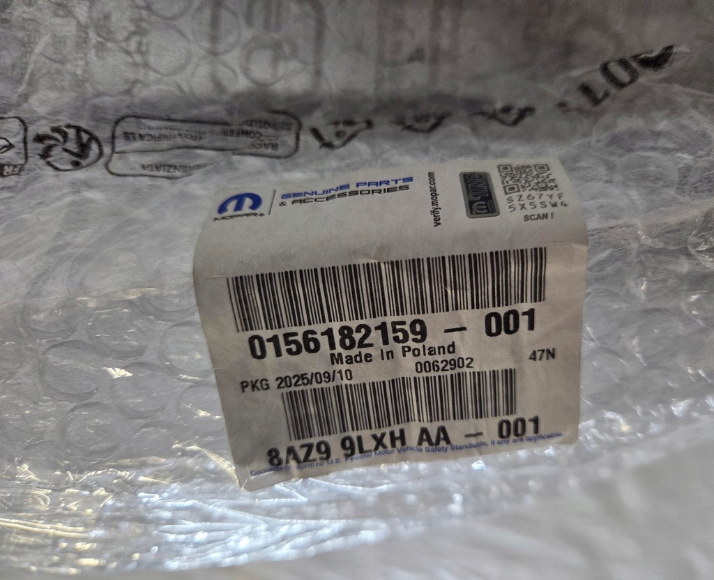 Бампер задний pdc alfa romeo junior электрический 2024-2025 новый 0156182159 Недорого