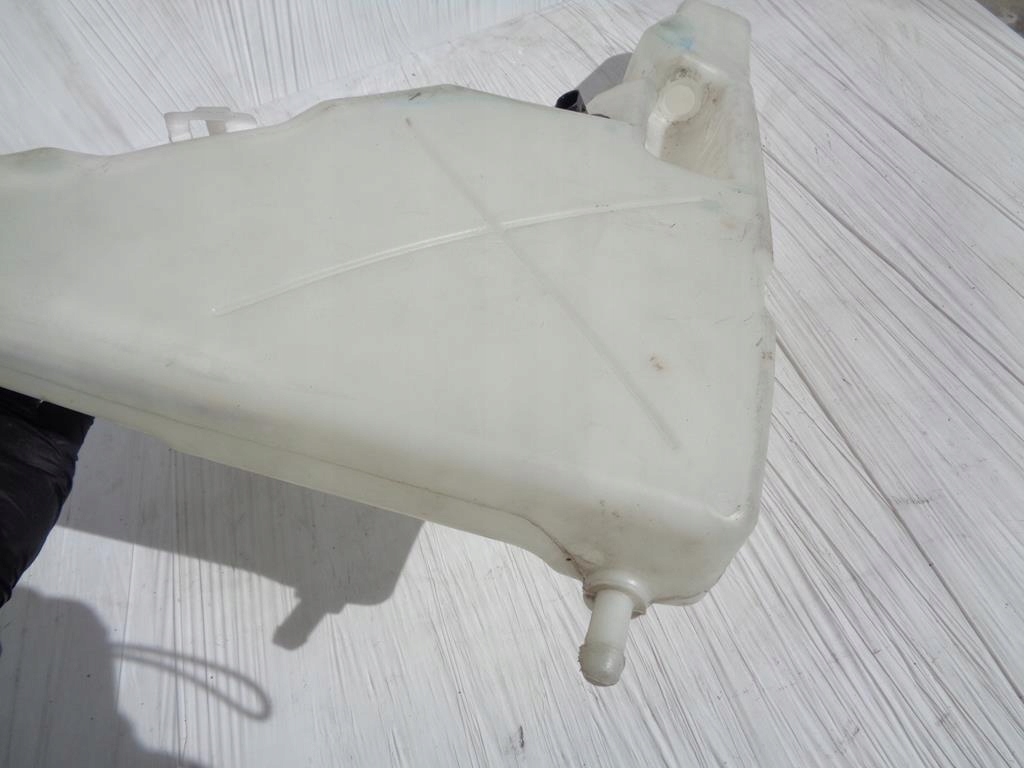 фото №9, Бак омивача 4h0955451c audi a8 s8 d4 4h 14-17r.