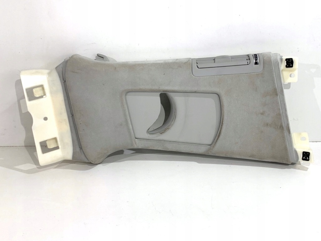 Купити Накладка стійка b праві audi a8 d4