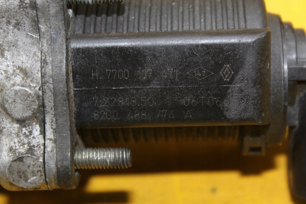 фото №10, Клапан egr clio ii megane ii 7700107471 1.5 dci