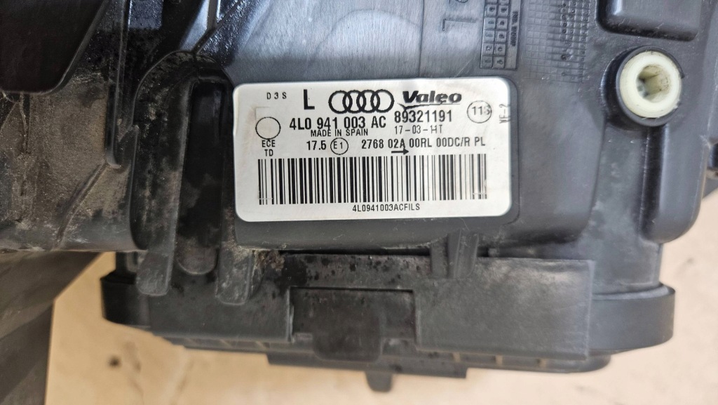 Фара перед передняя левая audi q7 рестайлинг  led ксенон 4l0941003ac Цена
