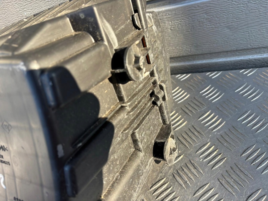 Renault master iii фільтр повітря корпус 165008632r Зі Шроту