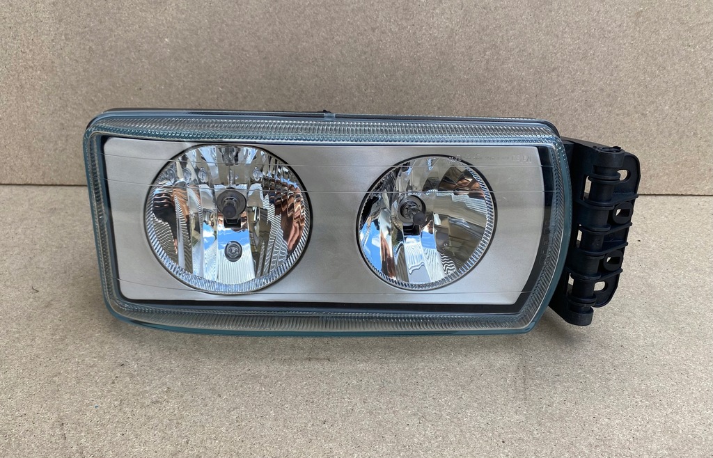 фото №1, Лампа передня rh iveco eurocargo stralis 89201185