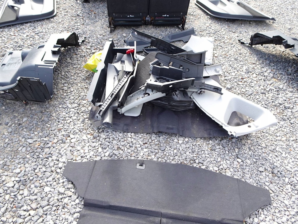 фото №8, Сиденья сиденье переходник с van toyota verso 09-13r. 7 человек