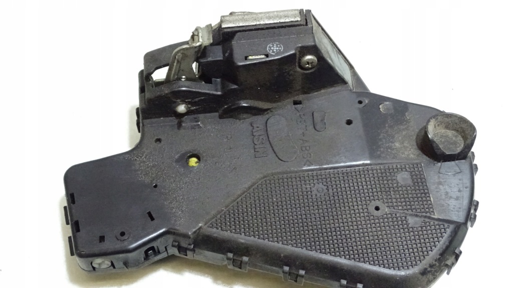 фото №2, Замок крышки багажника toyota rav4 iii 2.2d-cat