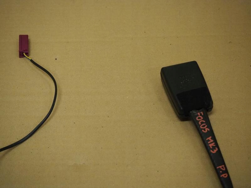 Кліпса поперечина правий перед ford focus mk3 Ціна