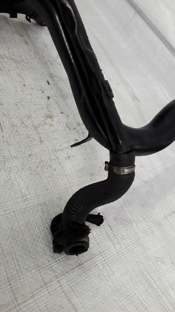 фото №7, Труба wąż магистраль wody a6 c5 3.0asn 06c121085f