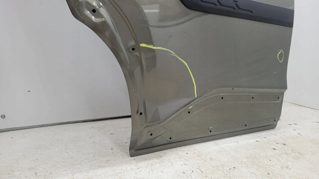 фото №3, Toyota yaris cross 20+ двері задня задні праве fv